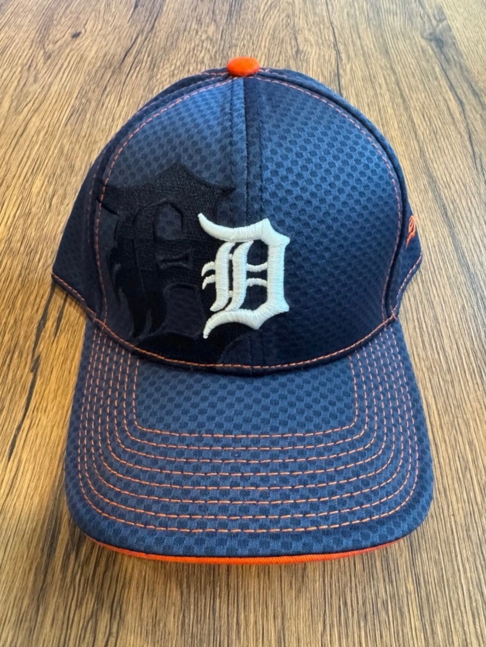 Detroit Tigers New Era Flex Fit Hat size M/L